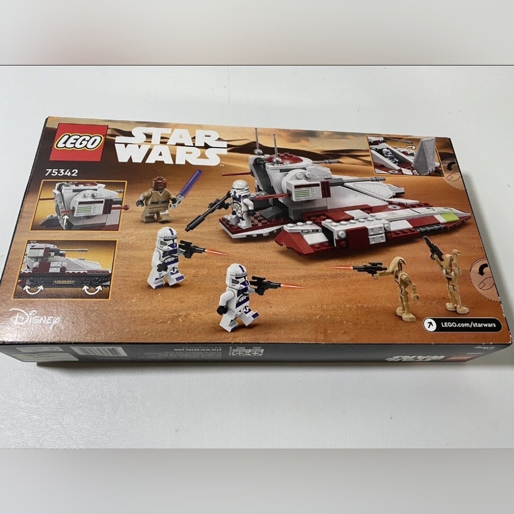 LEGO 75342 Star Wars “Republic Fighter Tank” Set Retired New 2022